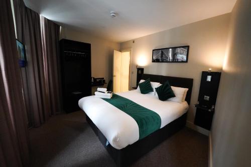 Rooms at The Scottish Stores - image 6