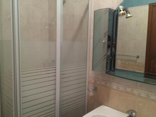 Friends House, Tirana (photo 3)