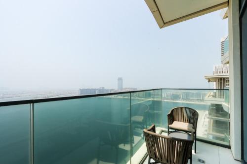 Sea View 2B Beachfront Luxury Emaar Beachfront, Dubaï (photo 2)