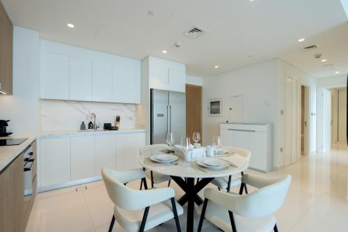 Sea View 2B Beachfront Luxury Emaar Beachfront, Dubaï (photo 10)