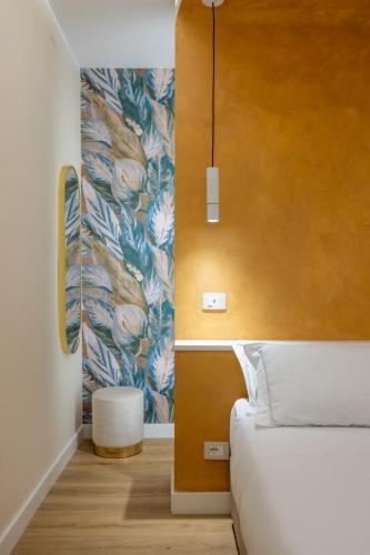 Colosseum Essence in Celio