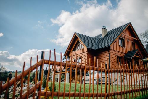 Accommodation in Huty