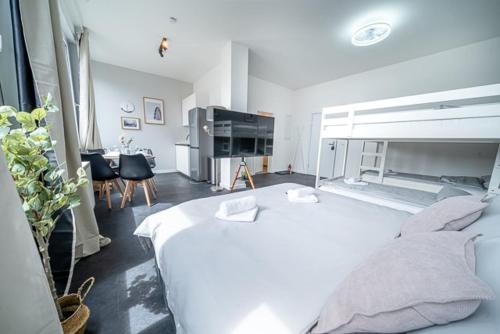 3 Modern city studio for 6 Bogenhausen near Messe Munich in München, Deutschland