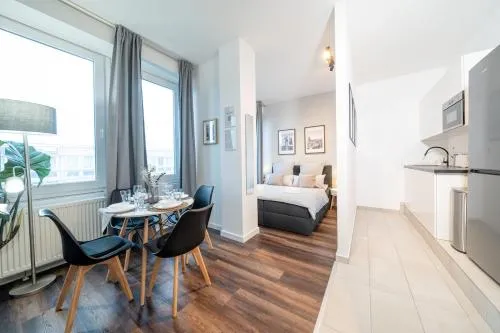 5 Modern city studio for 6 Bogenhausen near Messe Munich in München, Deutschland