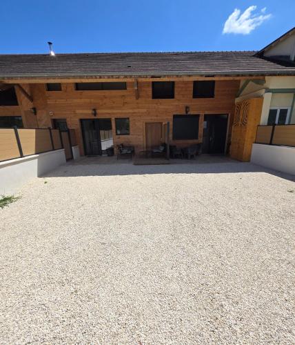 gites des ammonites in Montalieu-Vercieu