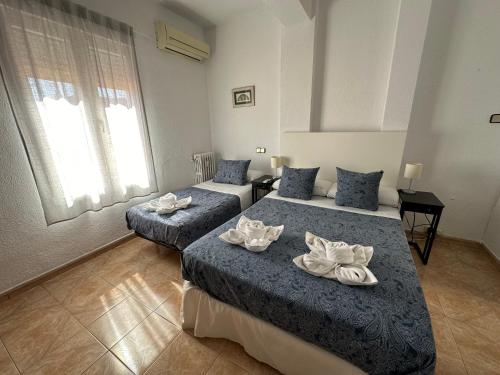 Hostal Arrate - image 4