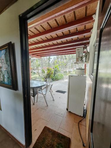 Cabañas Hiraphet (Cabanas Hiraphet) in 塞羅阿蘇爾