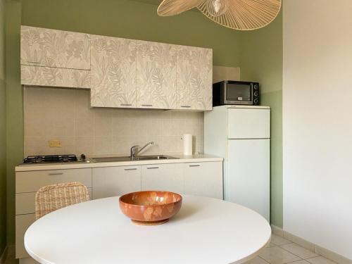 La Farfalla - image 5