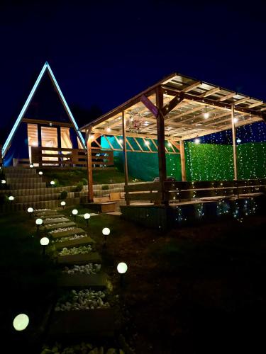 ทัศนียภาพภายนอกโรงแรม, Villa Roi 2 in เฟริซาจ