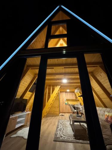ทัศนียภาพภายนอกโรงแรม, Villa Roi 2 in เฟริซาจ