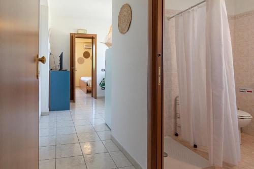 La Farfalla - image 13