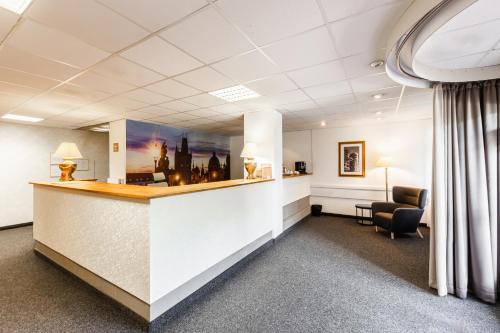 Hotel Oáza Praha – Prague, NY