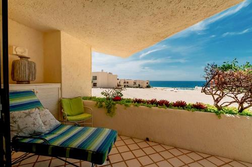 Beach & Oceanfront Terrasol Condo, 2 Pools & Patio, Cabo San Lucas (Foto 6)