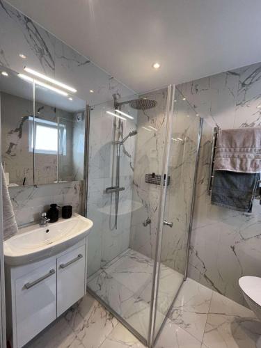 샤워실, Lilla Huset in 예거스로 빌라스타드