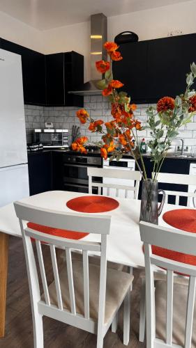 Putney Suite in Putney PS5 60