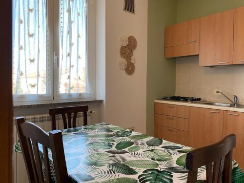 La Farfalla - image 8