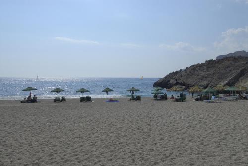 Beach, Ammoudi Hotel in Foinikas