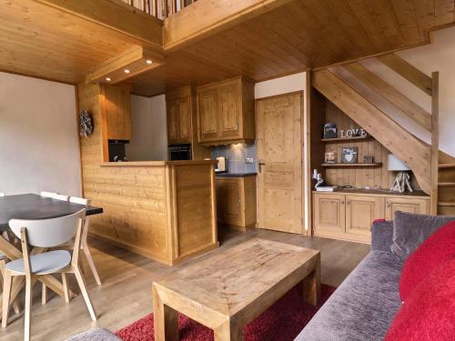 Duplex chaleureux 8 pers, déco montagne, proche pistes et commerces, Les Allues - FR-1-182-204 - Location saisonnière - Les Allues