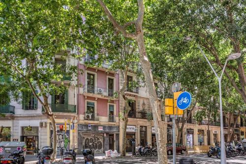 Sunny Retro Flat Balcony in Poble Sec, Barcelona (fotografie 6)