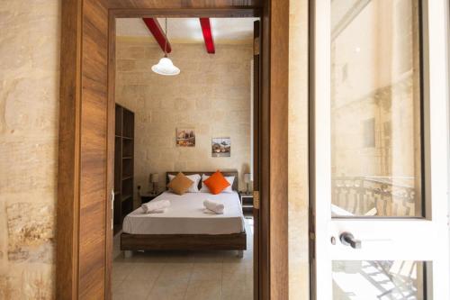 Valletta 1BR Townhouse Escape by Buena Vista, Valletta (zdjęcie 10)