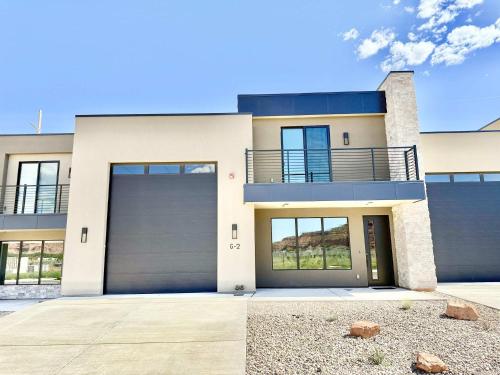 Grand 2 at Catori Spacious Family and Friend Kanab Stay Near National Parks