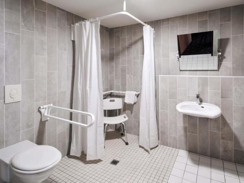 B&B Hotel Frankfurt Niederrad - image 8