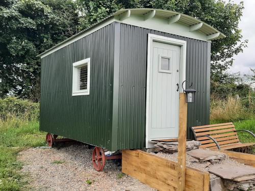 Kerrib Farm Shepherds Hut in Pomeroy