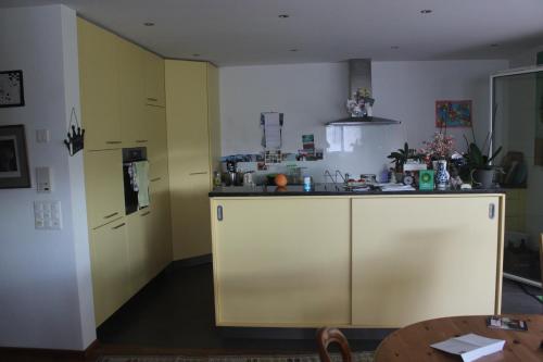 廚房, Beautiful 14 m2 room in 于伯斯托夫