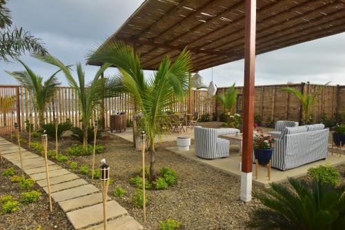 陽台/露台, Cocolobos Beach Resort in 波卡潘