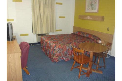 room detail thumbnail 1