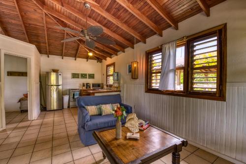 Camp Bay Lodge in Diamond Rock