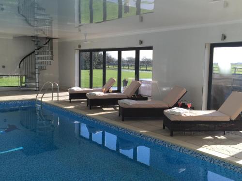 Плувен басейн, Woodhouse Farm Lodge in Сполдинг