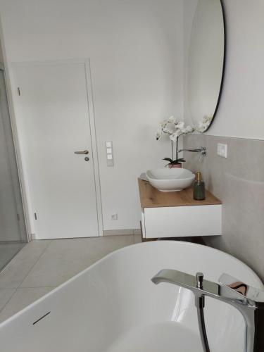 Bathroom, Ferienwohnung Senfnest in Ober-Ramstadt