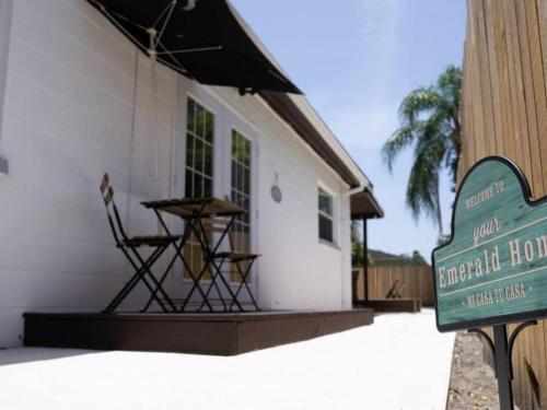 Mi Casa Es Tu Casa, Airport Suites near Nemzetközi Pláza