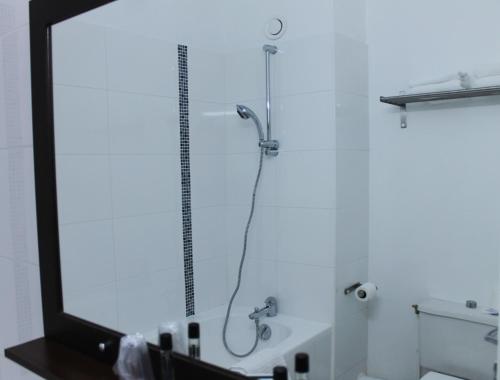 The Originals City Hôtel Paris Sud Orly-Draveil (Inter-Hotel) - image 4