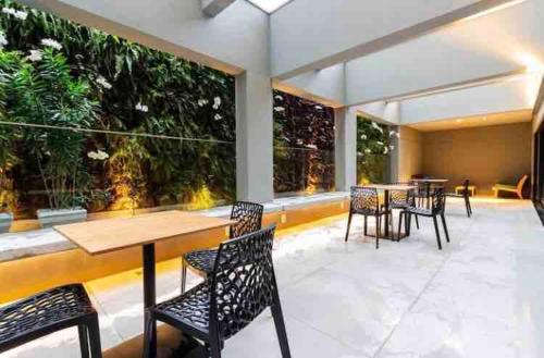 INDUSTRIAL COZY MODERN LOFT 20m from Oscar Freire, São Paulo