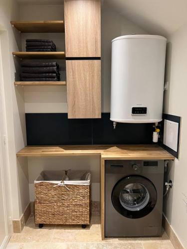 Appartement de standing rénové (Appartement de standing renove) in 蒂勒