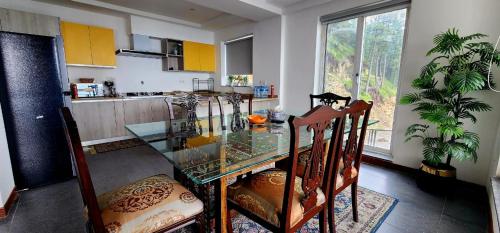 Haven Pine Grove Khaira Gali - 3BR Home with Patio & Lawn - image 5