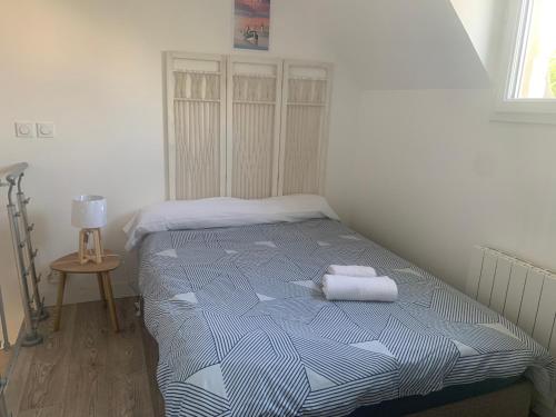 Tiny duplex, Caen (photo 10)