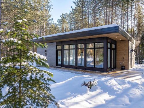 Brand New with SPA - Le Repaire du Lievre Blanc - Chalet - Saint-Alexis-des-Monts