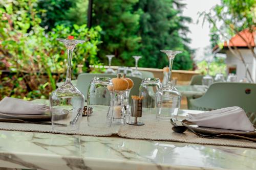 Bar/salonek, RUBONA HILL Lodge in Gisenyi