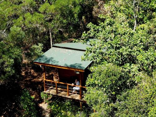 מרפסת, la Cabane de la Vallee in Dumbéa