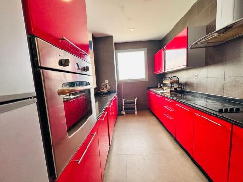 Eden Island Apartment with a View in 郊區