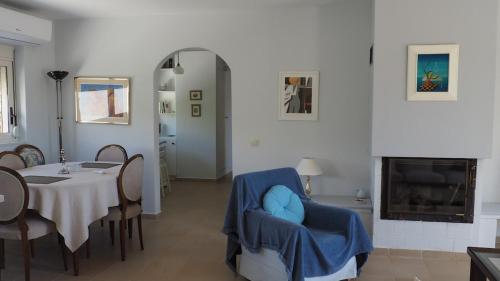 The Lakehouse in Limni Vouliagmenis
