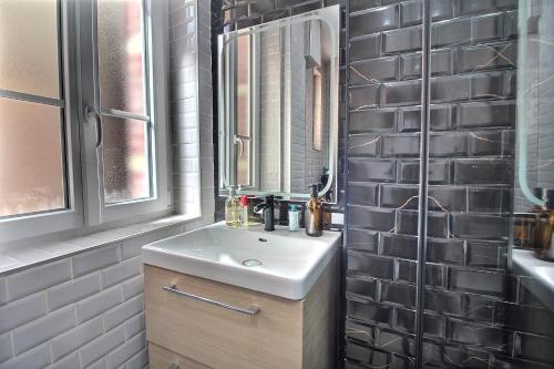 Chic & Comfort Suresnes-Paris, Suresnes