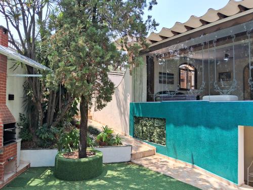 Casa Show - Hospedagem e Day use para grupos - com piscina aquecida in ヴィラ フォルモサ
