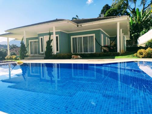 Quarto-Suíte Serra Petrópolis