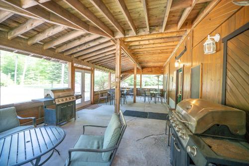 Lodge at Madawaska Ideal for Groups and hiking in South Algonquin (ON)