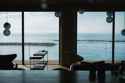 TORIKKA Stay -海だけが見える宿-