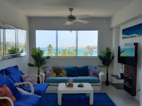 Shared lounge/TV area, Apartamento con vista al mar in Pampatar